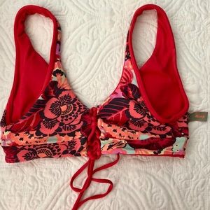 Four-way wear maaji reversible top